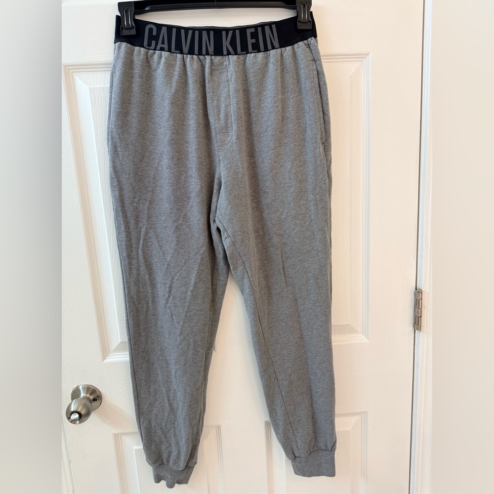 Calvin Klein Men's Gray Lightweight Pants
